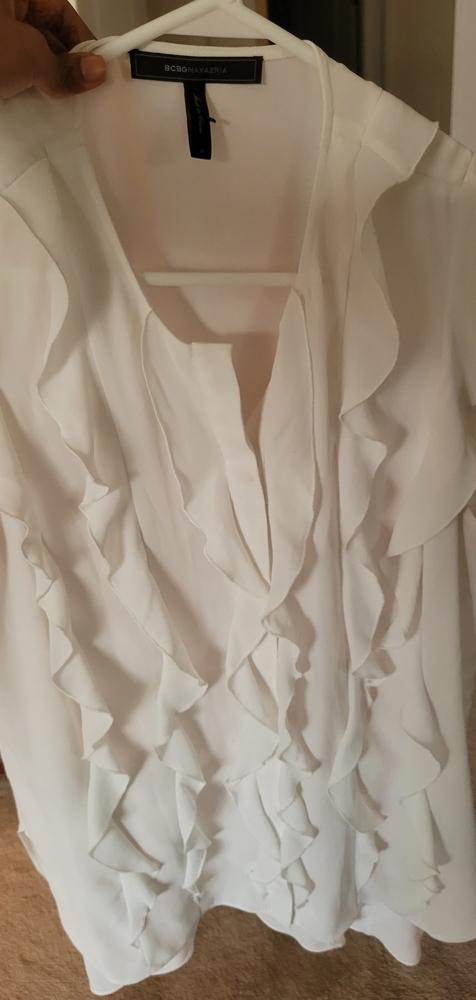 Bcbg effortlessly classy top